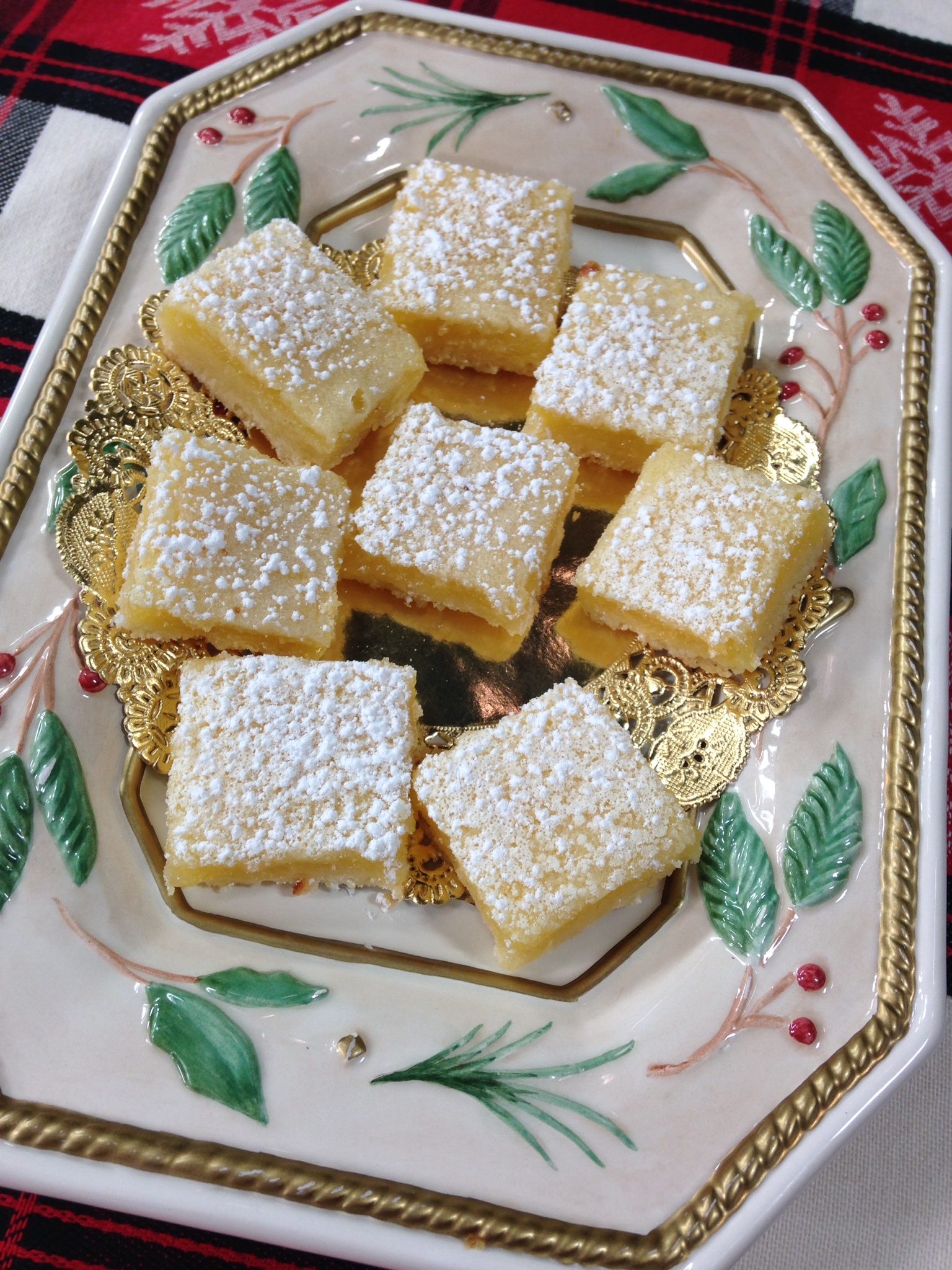 Lemon Squares Mairlyn Smith